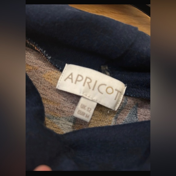 Ladies Apricot Jumper Dress Excellent condition - Picture 3 of 4